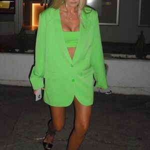 Blazer comes with bralette, bralette is a size XS blazer is size L